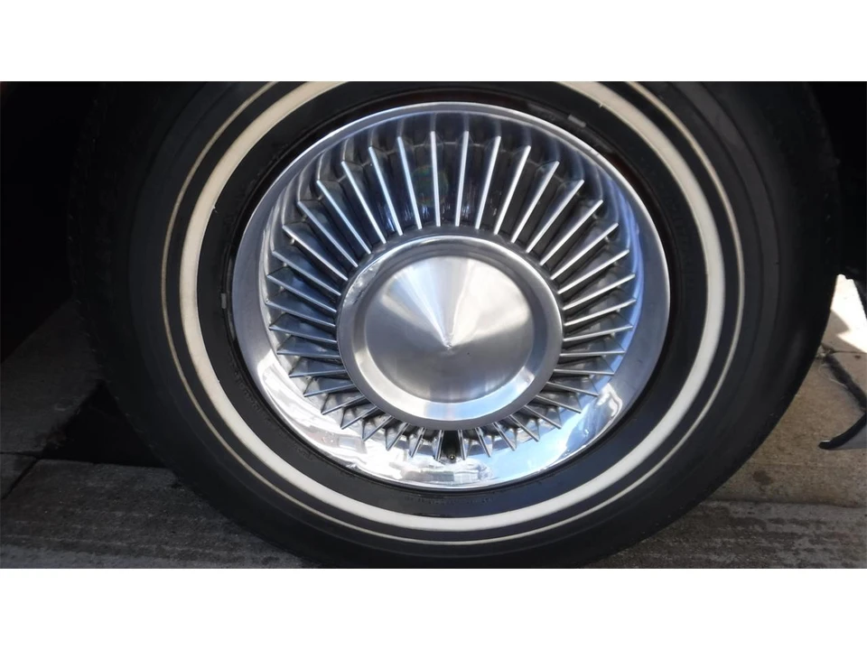 1956 Lincoln Continental Mark II - Image 20 of 31