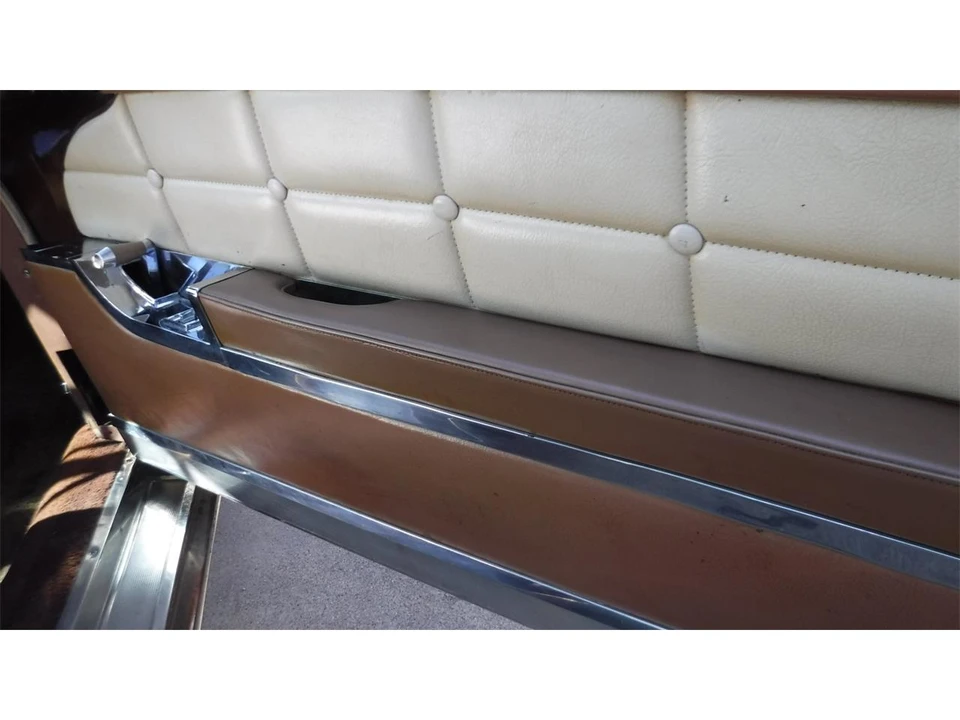 1956 Lincoln Continental Mark II - Image 24 of 31