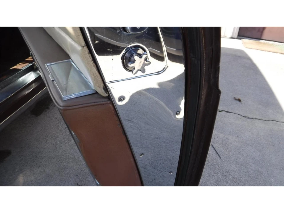 1956 Lincoln Continental Mark II - Image 27 of 31