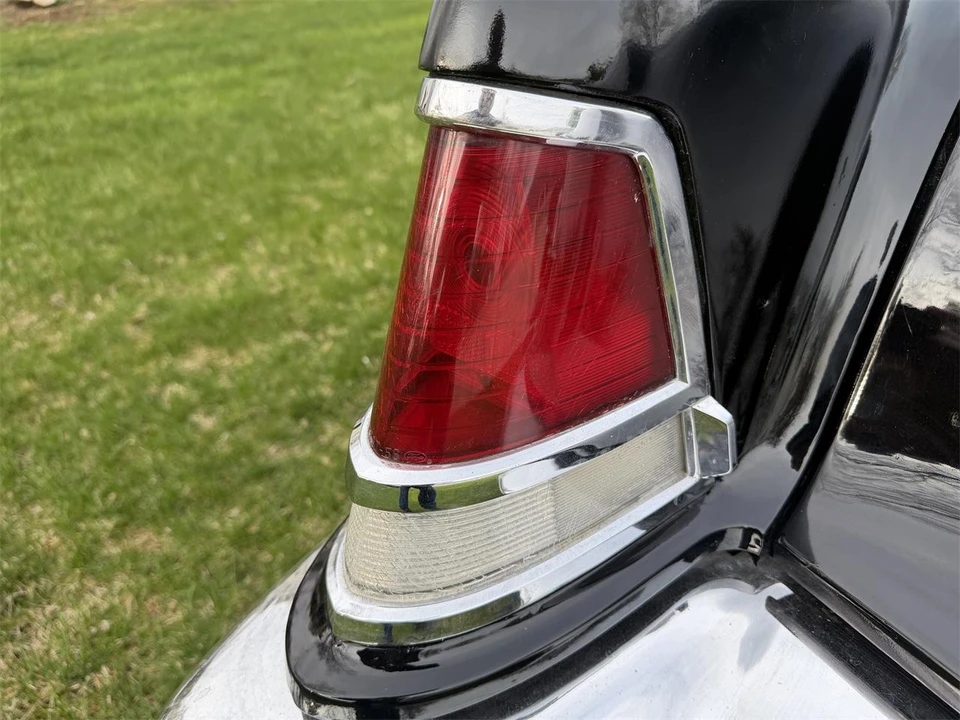 1956 Lincoln Continental Mark II - Image 17 of 31