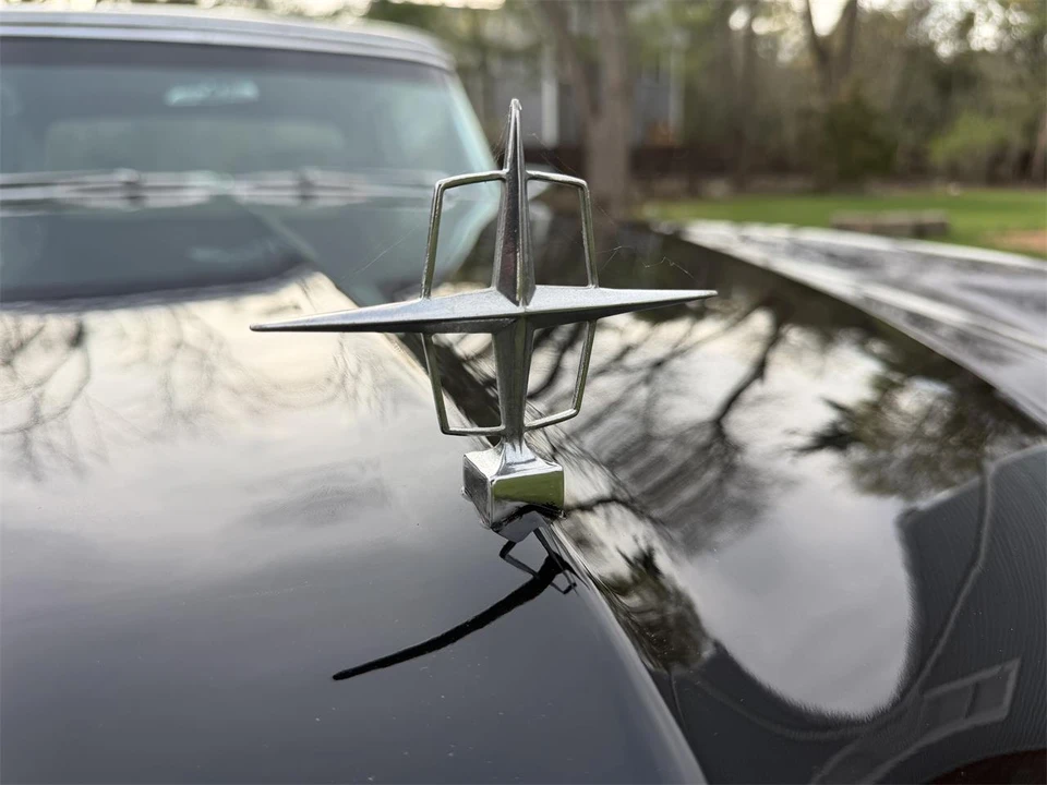 1956 Lincoln Continental Mark II - Image 20 of 31