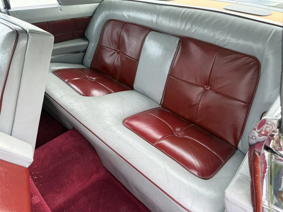 1956 Lincoln Continental Mark II - Image 23 of 31