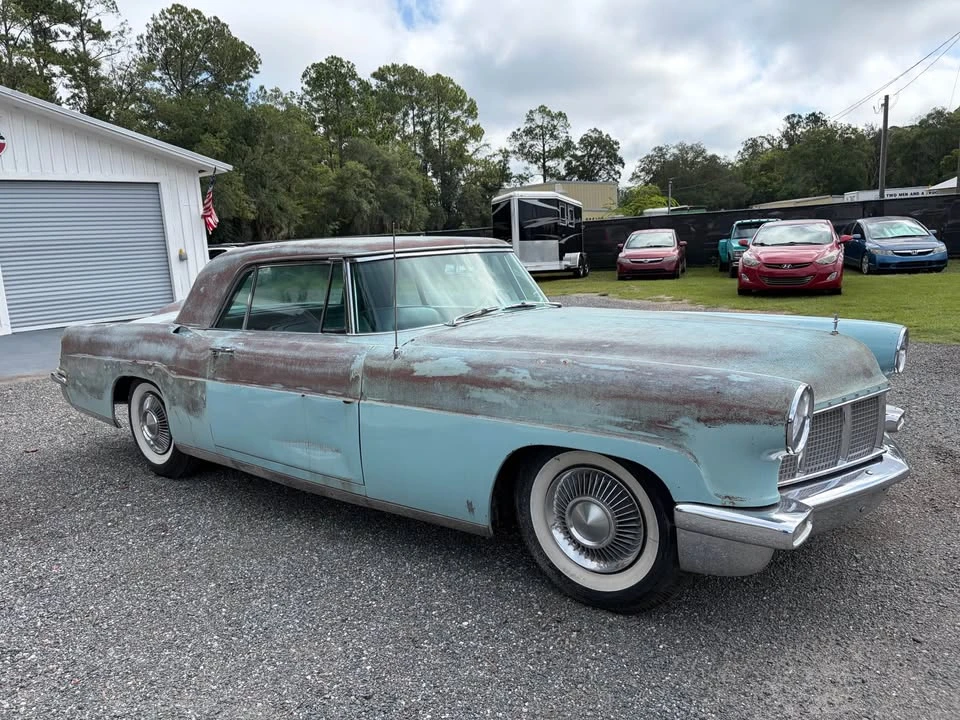 1956 Lincoln Continental Mark II - Image 6 of 18