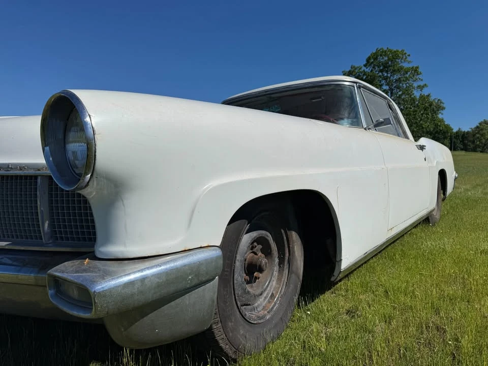 1956 Lincoln Continental Mark II - Image 9 of 20