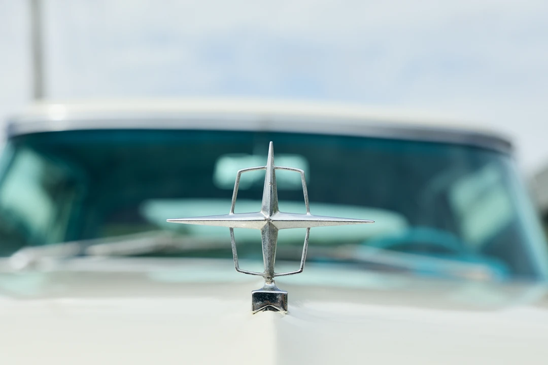 1956 Lincoln Continental Mark II - Image 27 of 31