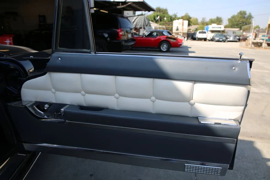 1956 Lincoln Continental Mark II - Image 6 of 12