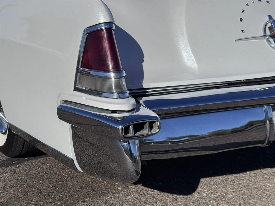 1956 Lincoln Continental Mark II - Image 27 of 31