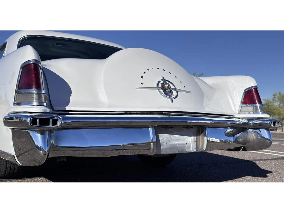 1956 Lincoln Continental Mark II - Image 29 of 31