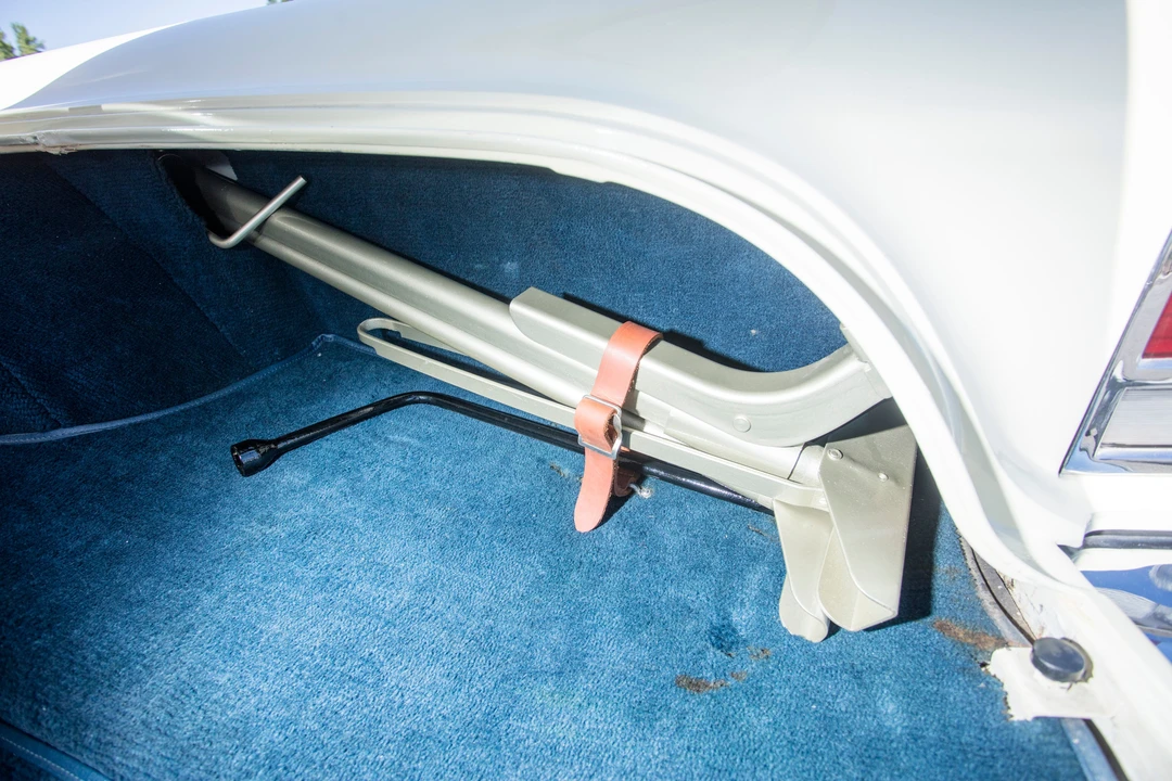 1956 Lincoln Continental Mark II - Image 16 of 28