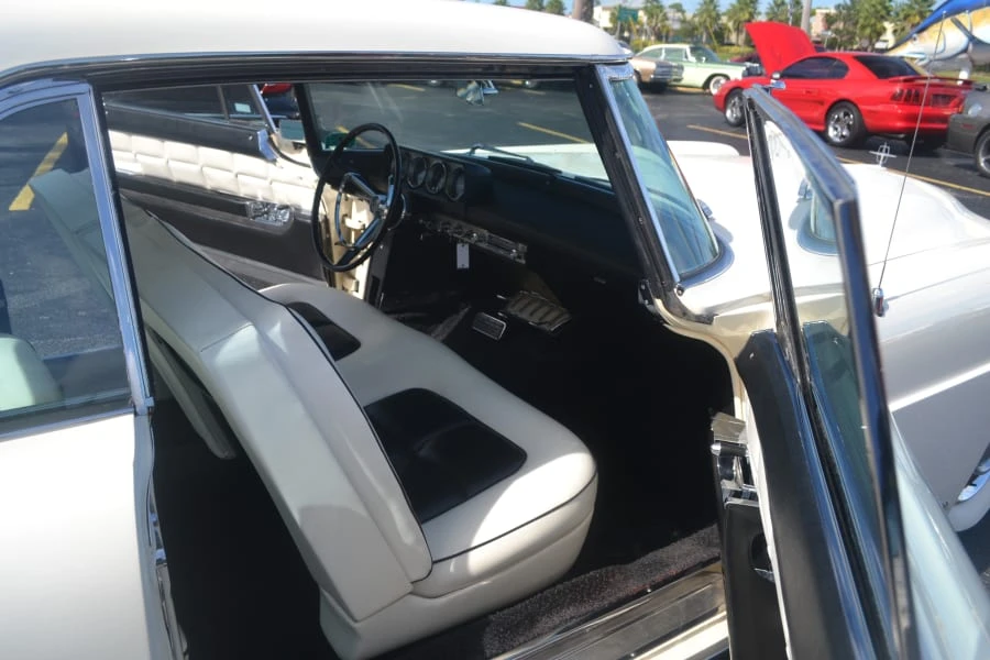 1956 Lincoln Continental Mark II - Image 4 of 7