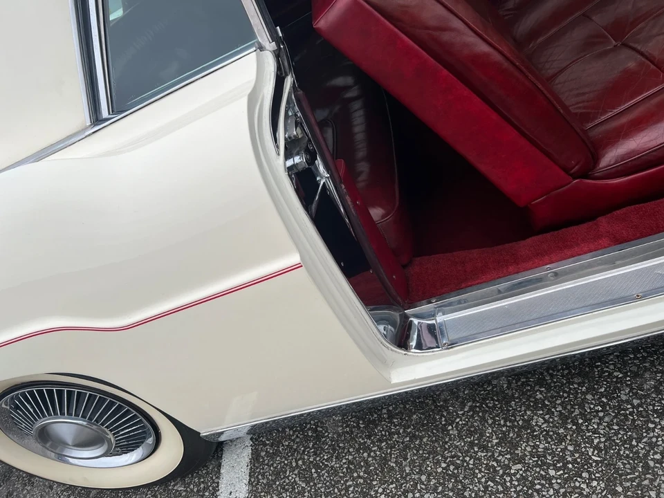 1956 Lincoln Continental Mark II - Image 7 of 23