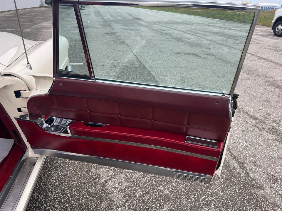1956 Lincoln Continental Mark II - Image 10 of 23
