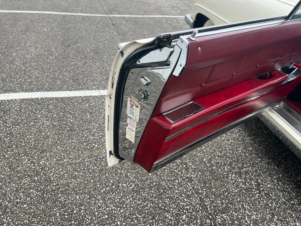 1956 Lincoln Continental Mark II - Image 4 of 23