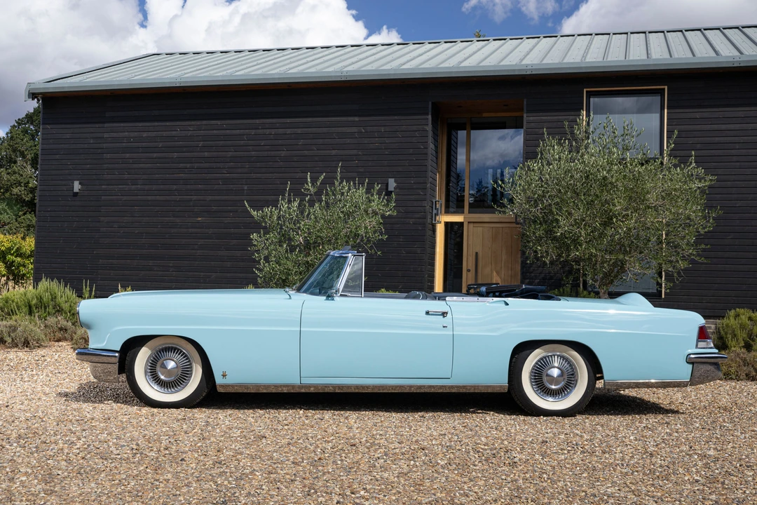 1956 Lincoln Continental - Image 2 of 29