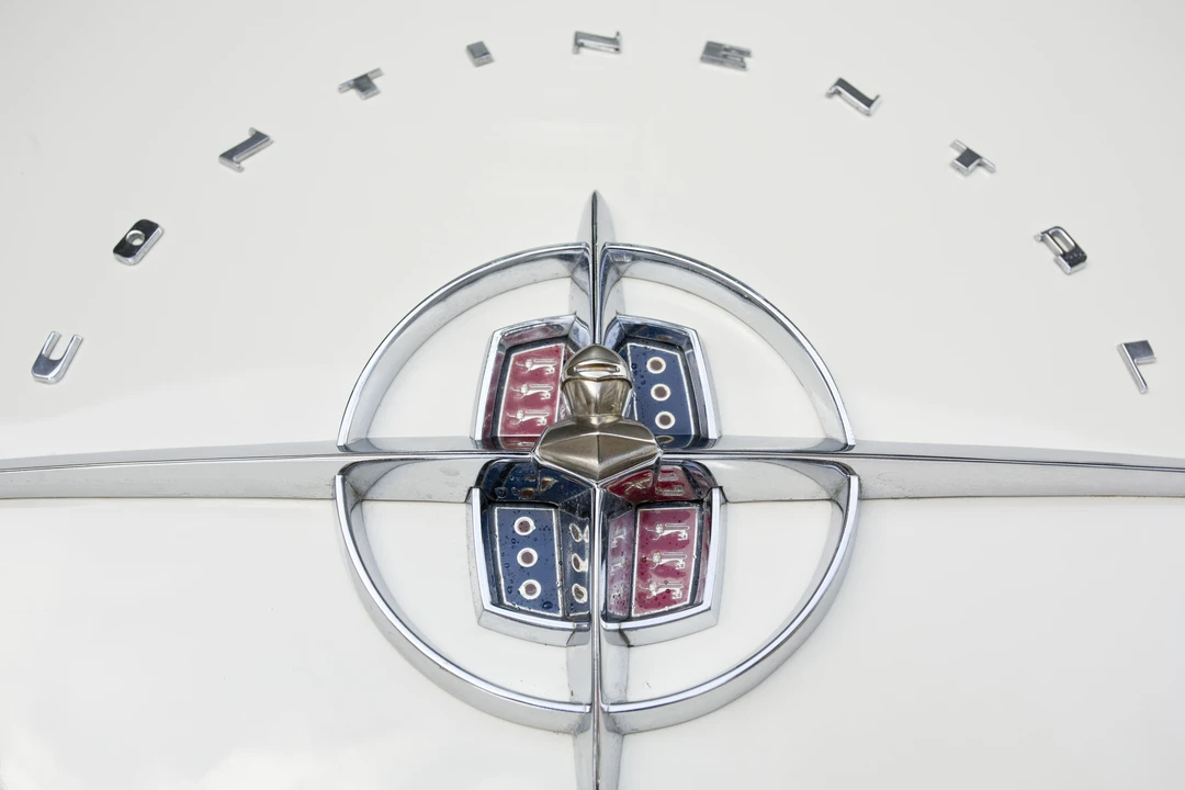 1956 Lincoln Continental Mark II - Image 29 of 31