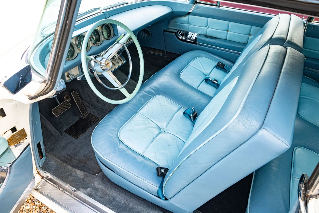 1956 Lincoln Continental - Image 10 of 25