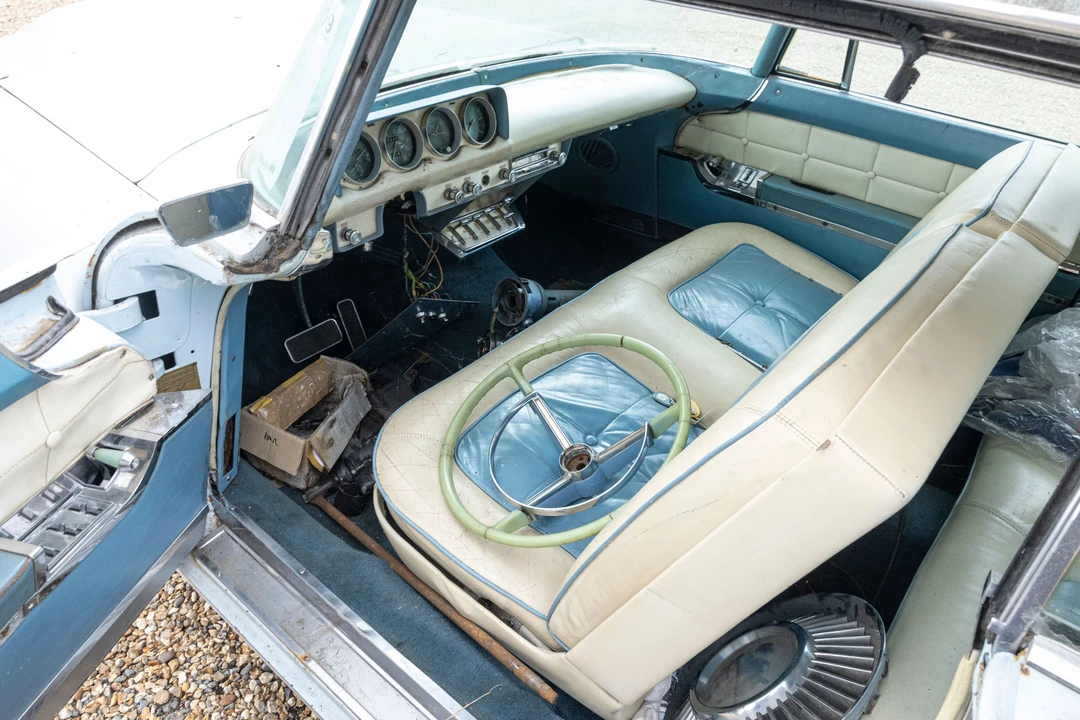 1956 Lincoln Continental - Image 2 of 8