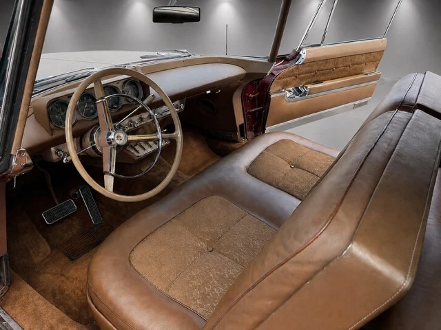 1956 Lincoln Continental - Image 10 of 19