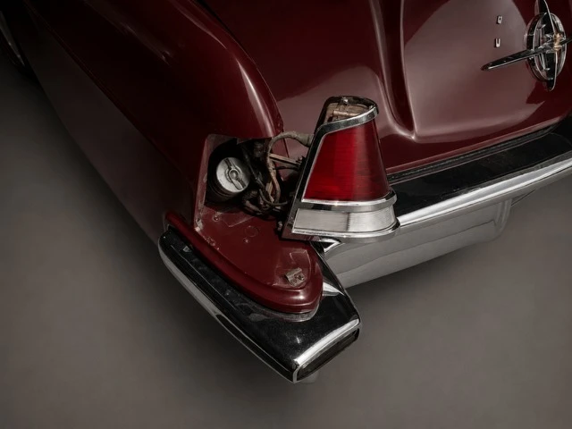 1956 Lincoln Continental - Image 7 of 19