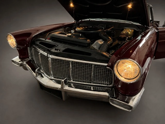 1956 Lincoln Continental - Image 5 of 19
