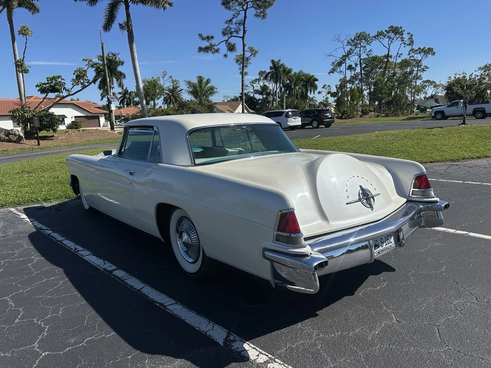 1956 Lincoln Continental Mark II - Image 7 of 21