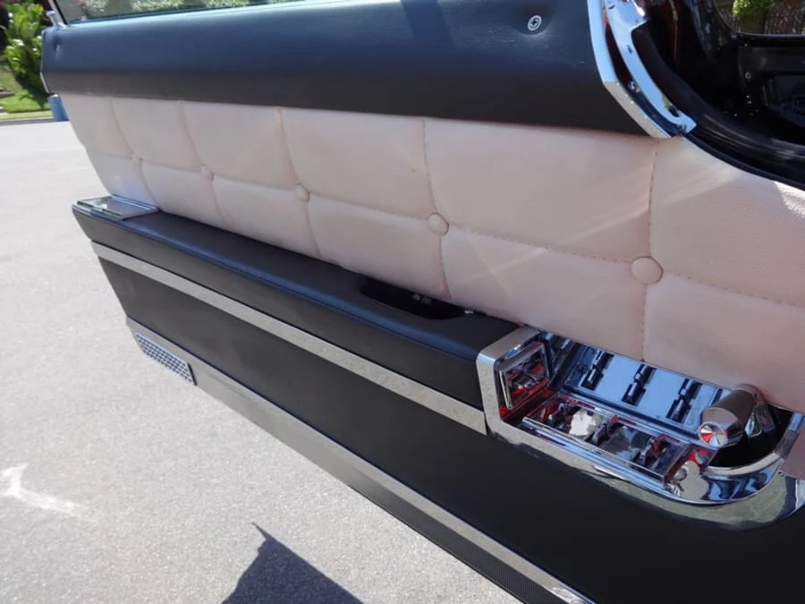 1956 Lincoln Continental Mark II - Image 6 of 9