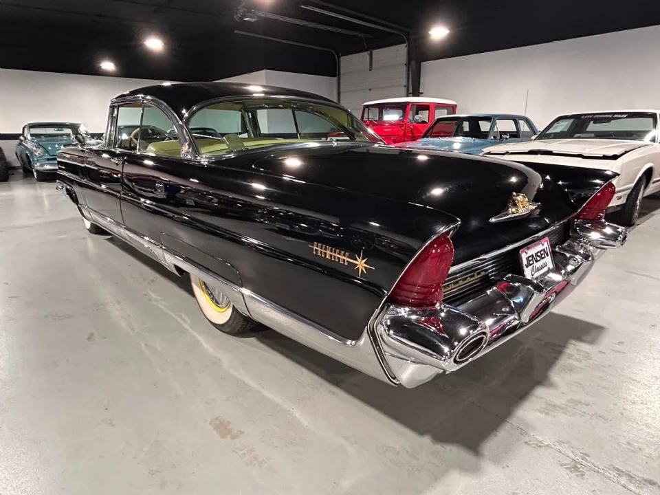 1956 Lincoln Premiere - Image 23 of 31