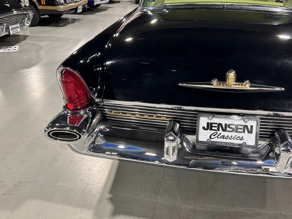 1956 Lincoln Premiere - Image 26 of 31