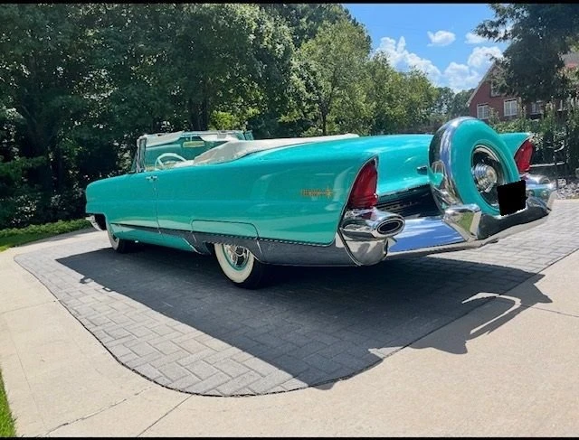 1956 Lincoln Premiere - Image 3 of 17