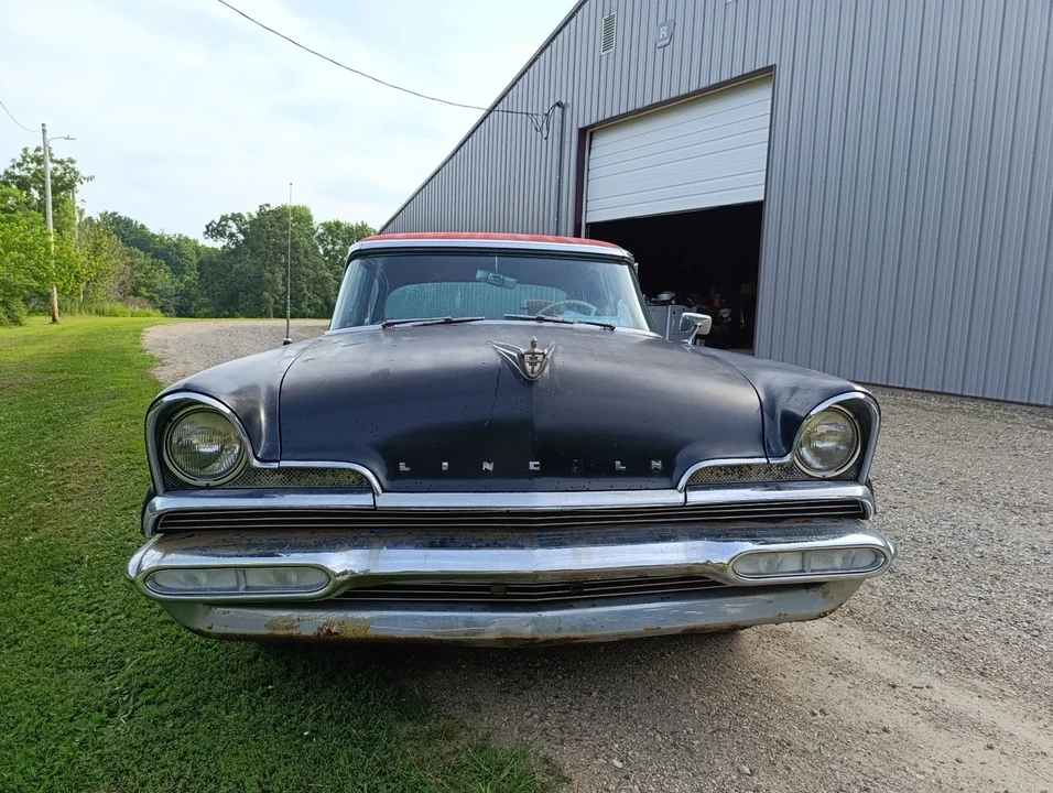 1956 Lincoln Premiere - Image 3 of 11