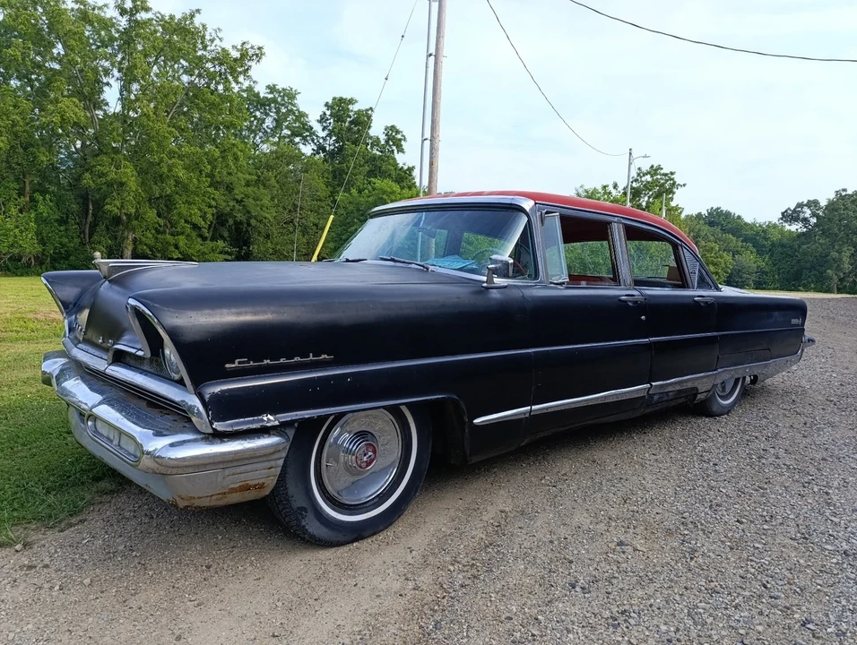 1956 Lincoln Premiere - Image 2 of 11