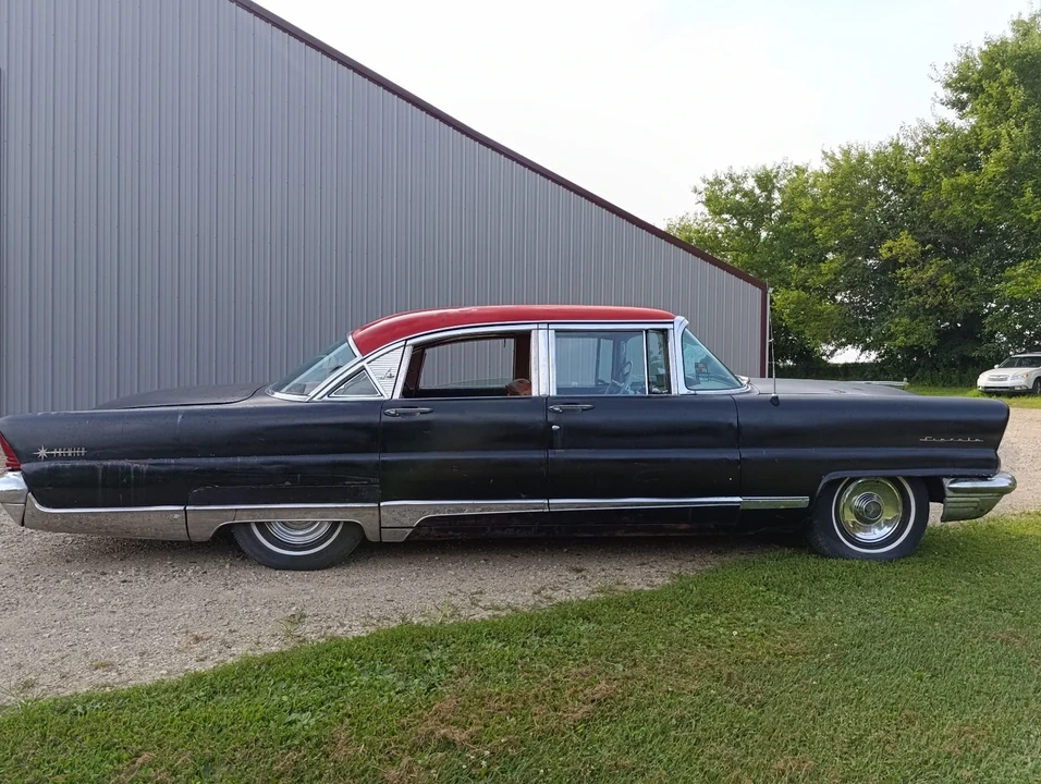 1956 Lincoln Premiere - Image 8 of 11