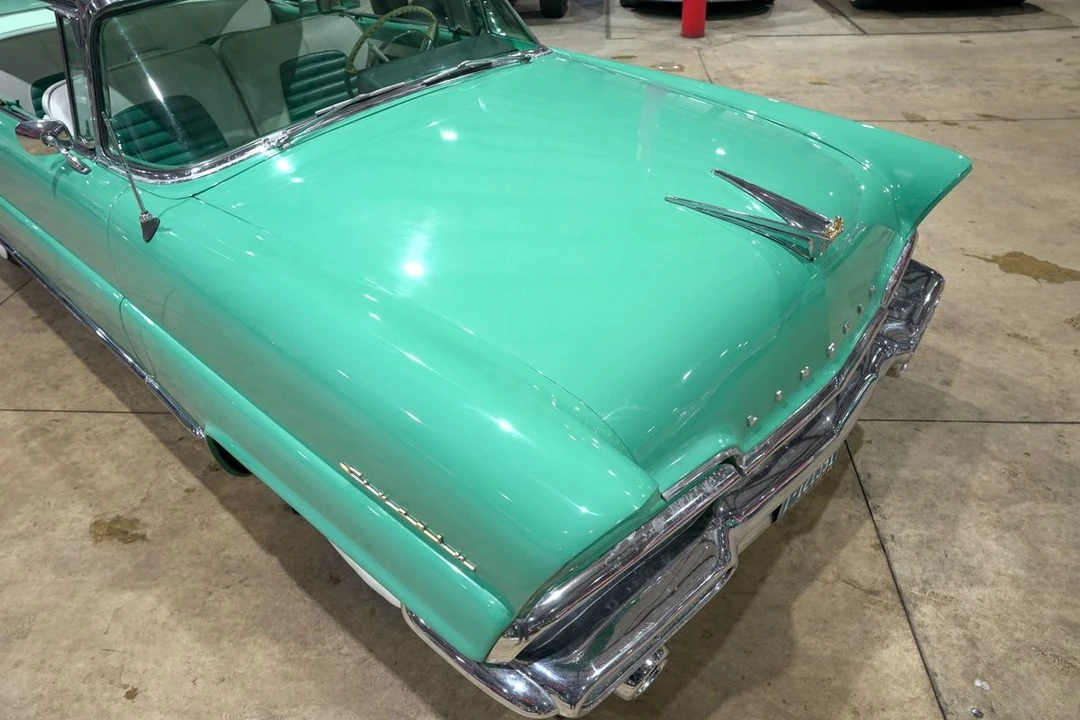 1956 Lincoln Premiere - Image 18 of 21