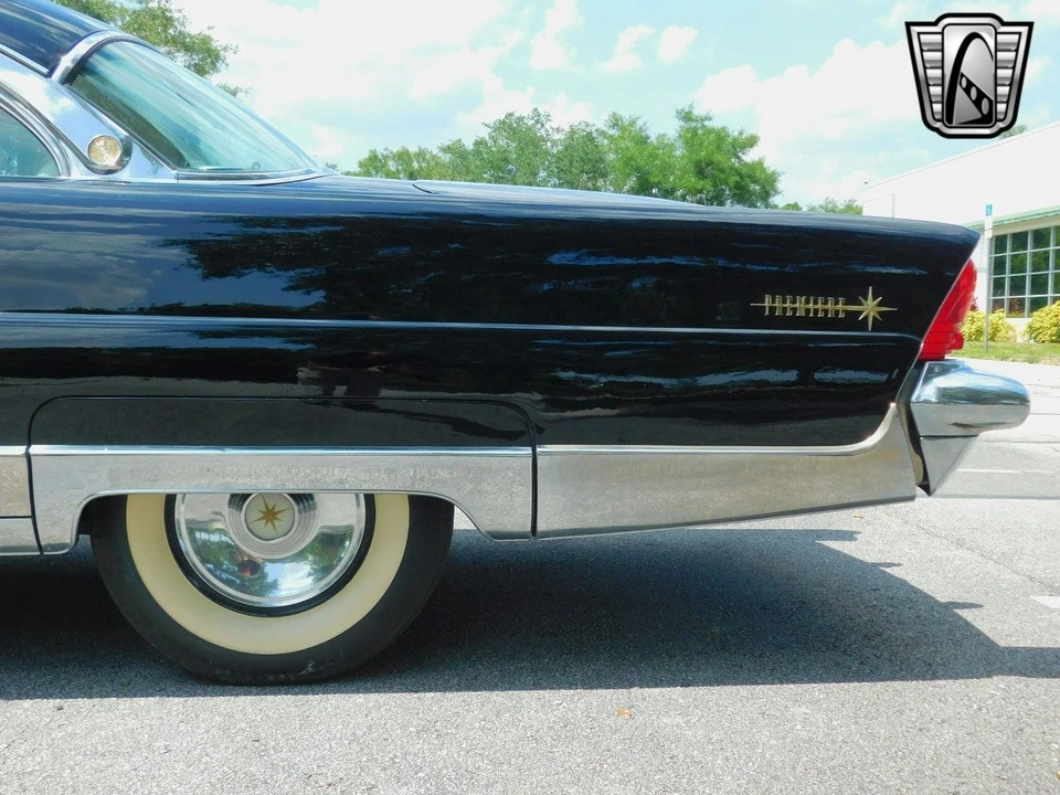1956 Lincoln Premiere - Image 19 of 21