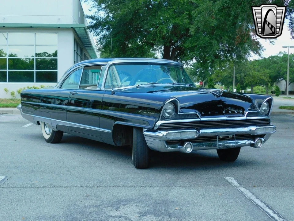 1956 Lincoln Premiere - Image 10 of 12