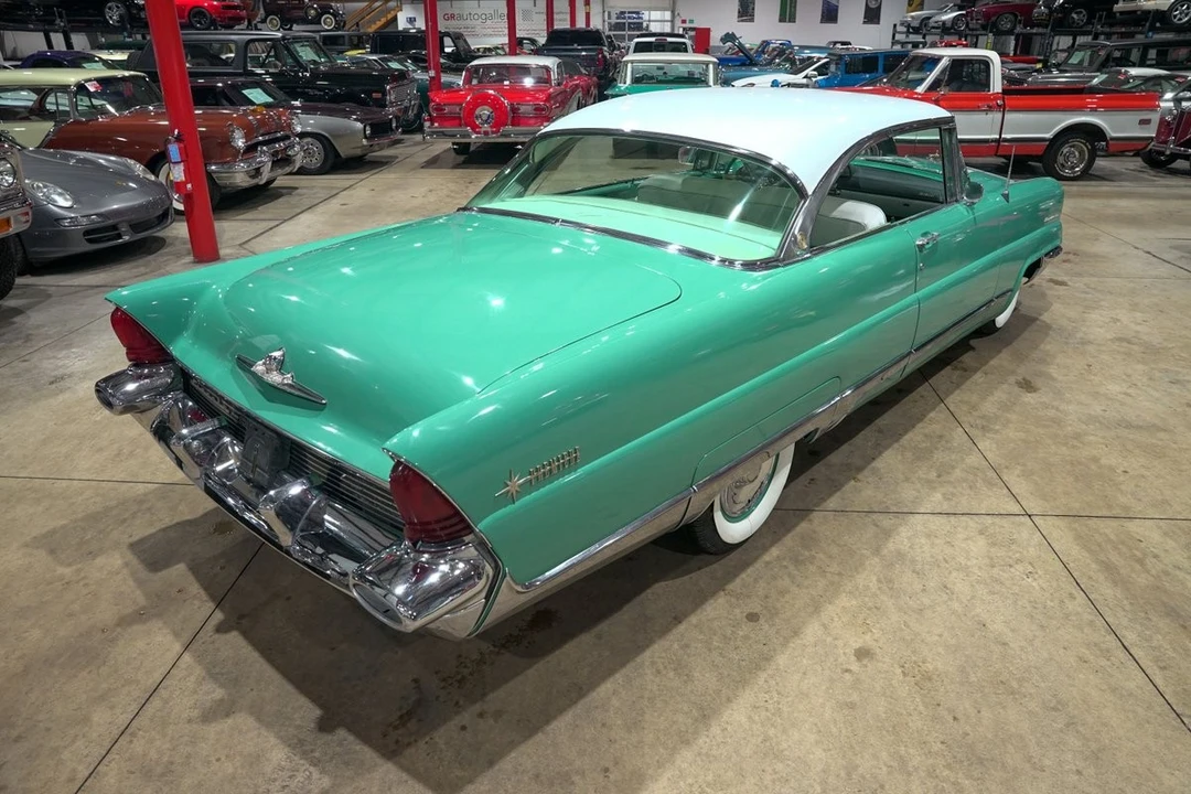 1956 Lincoln Premiere - Image 17 of 21