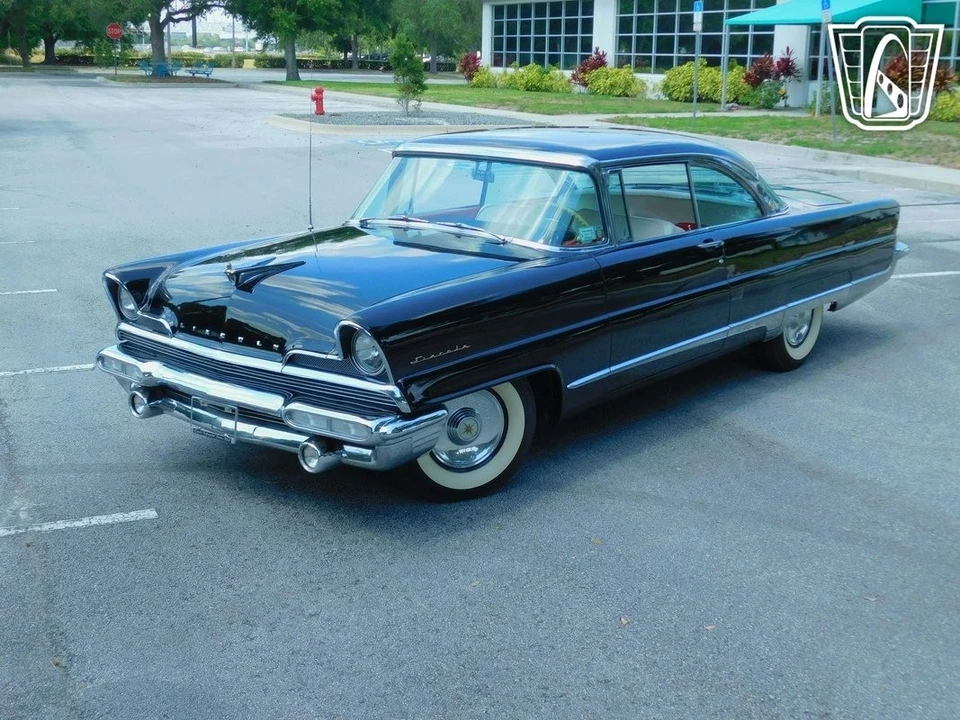 1956 Lincoln Premiere - Image 5 of 12