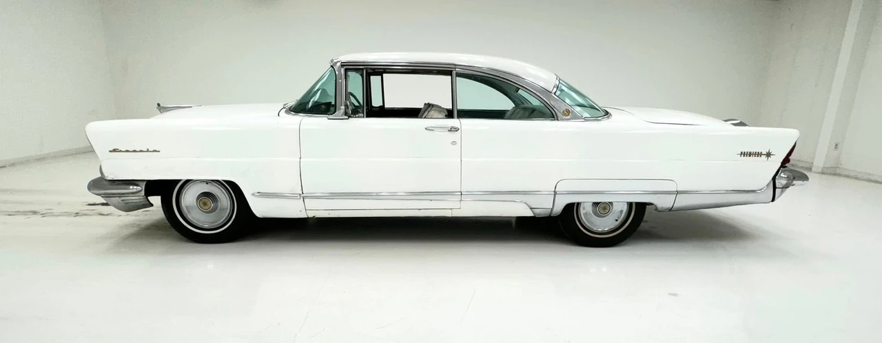 1956 Lincoln Premiere - Image 2 of 31