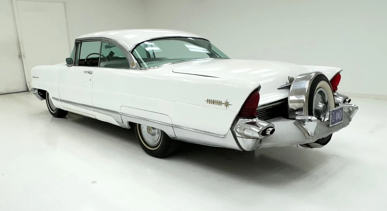 1956 Lincoln Premiere - Image 3 of 31