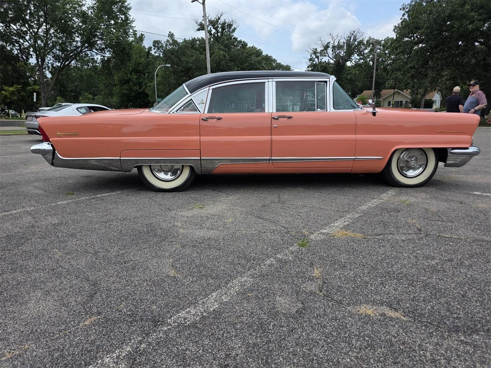 1956 Lincoln Premiere - Image 6 of 31