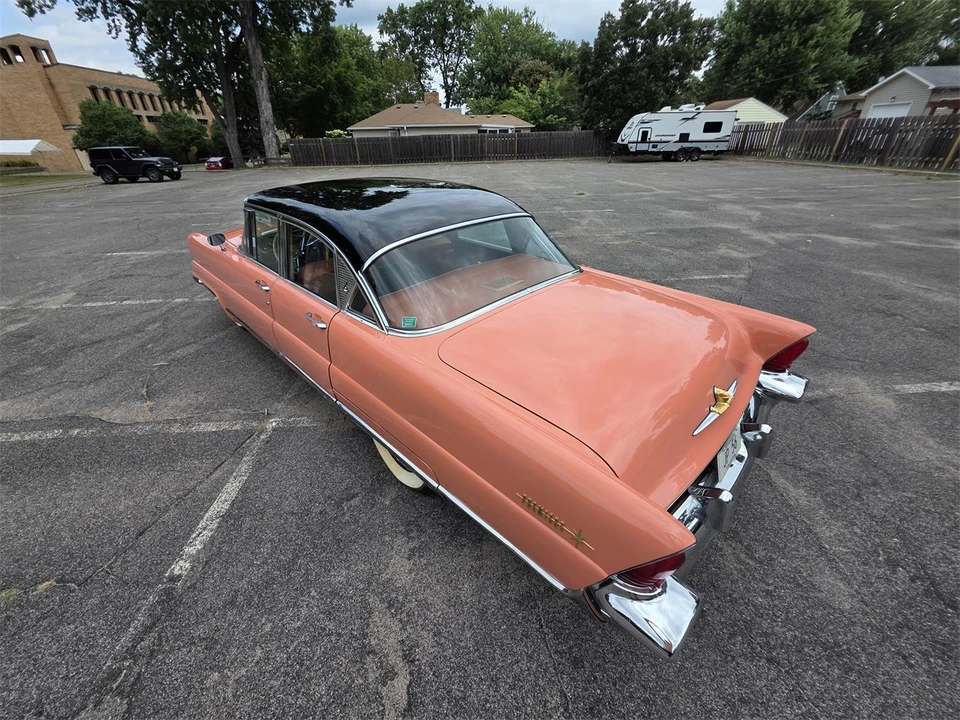 1956 Lincoln Premiere - Image 11 of 31