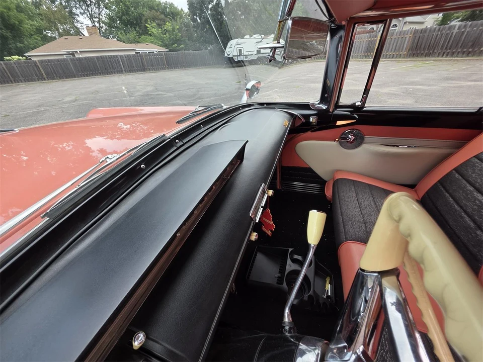 1956 Lincoln Premiere - Image 30 of 31