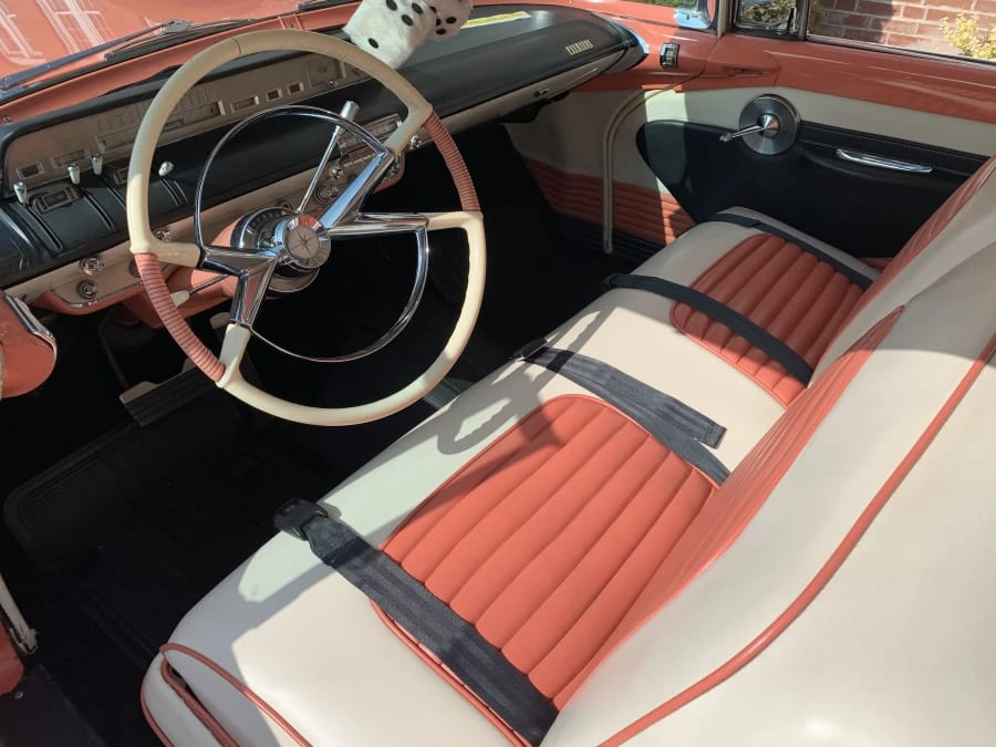 1956 Lincoln Premiere - Image 4 of 9