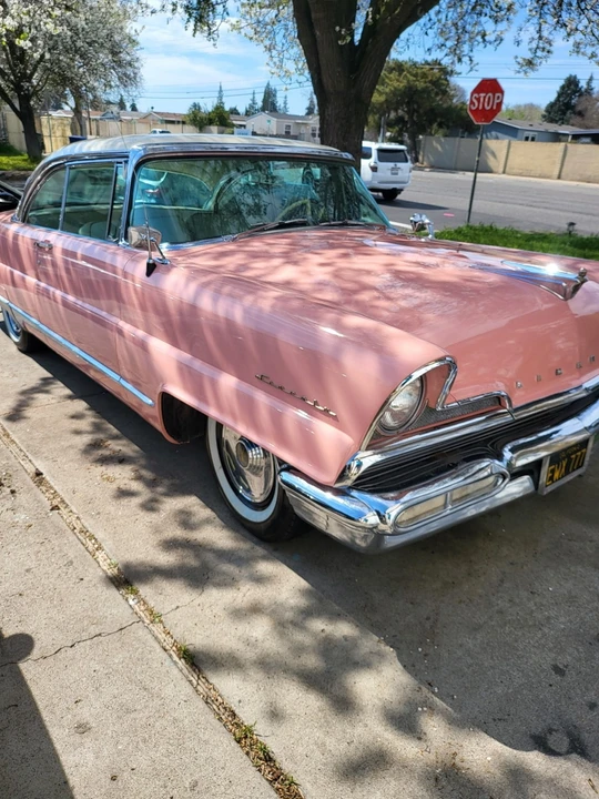 1956 Lincoln Premiere - Image 2 of 21