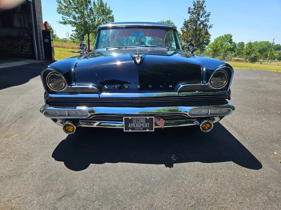 1956 Lincoln Premiere - Image 12 of 31