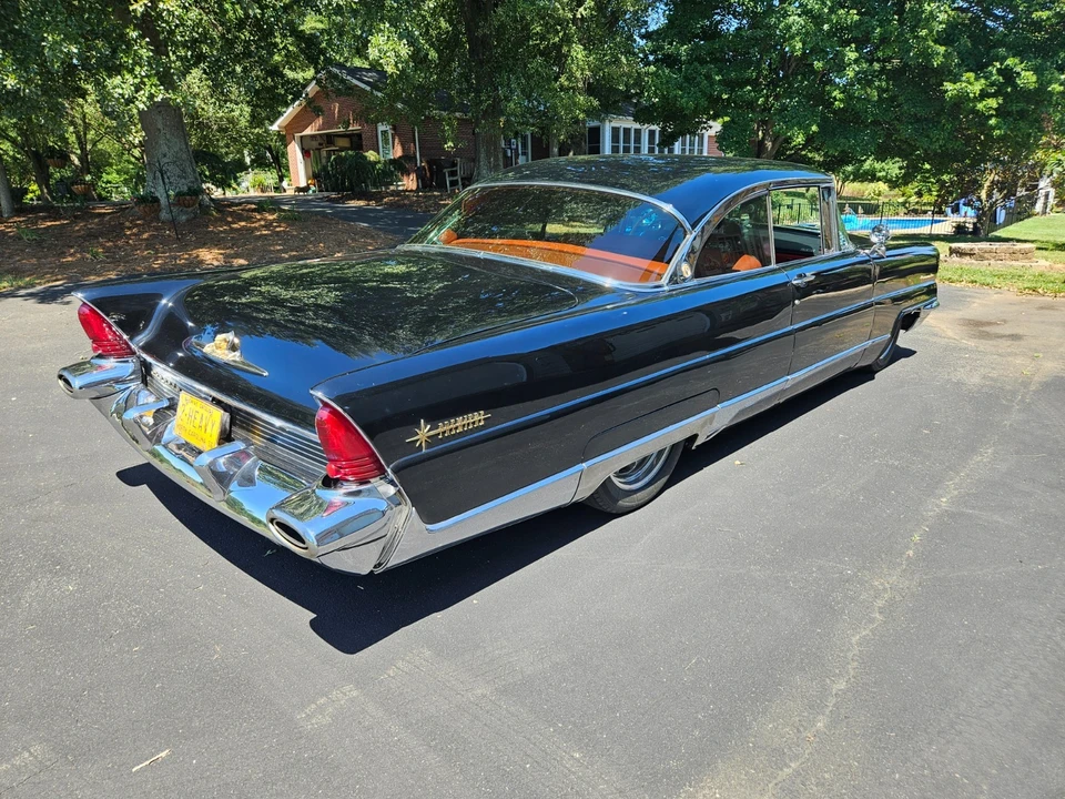 1956 Lincoln Premiere - Image 3 of 31