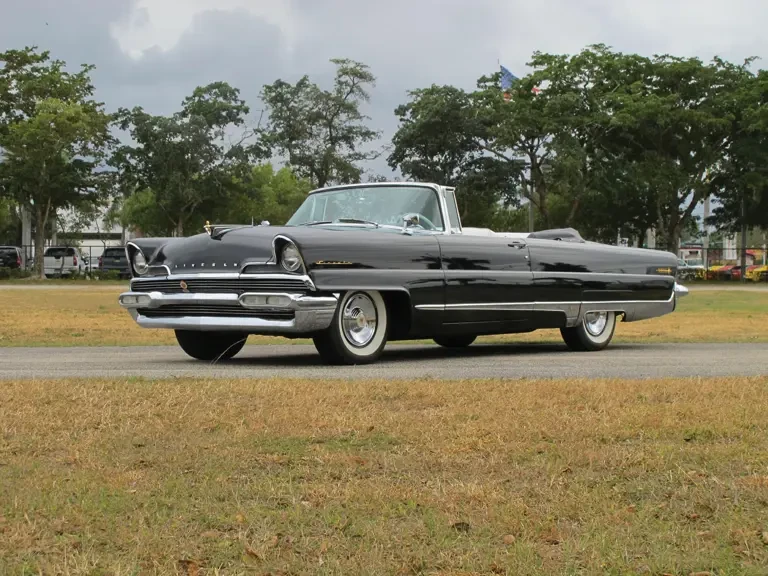 1956 Lincoln Premiere - Image 2 of 2