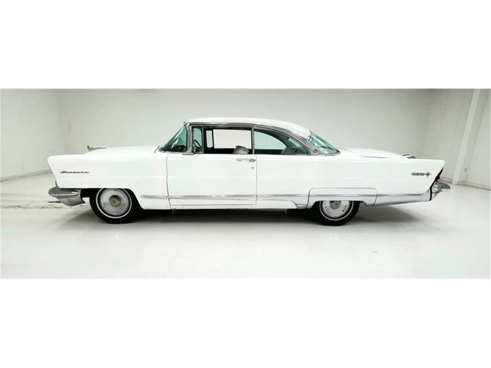 1956 Lincoln Premiere - Image 2 of 31