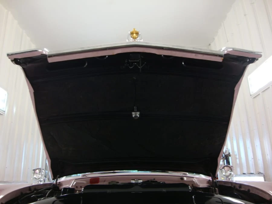 1956 Lincoln Premiere - Image 28 of 31