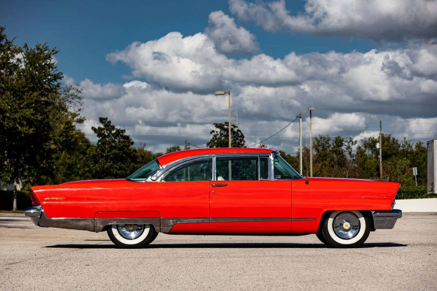 1956 Lincoln Premiere - Image 16 of 30